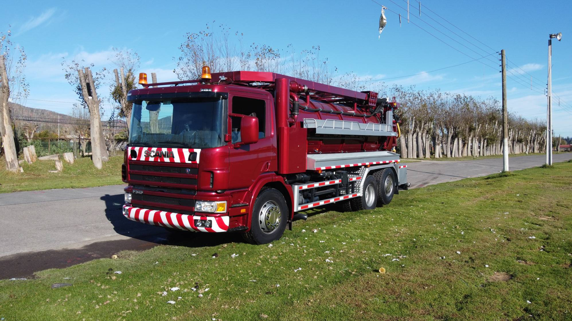 Camión Limpia Fosas/Hidrojet - Marca: Scania - Modelo: P340 6x2