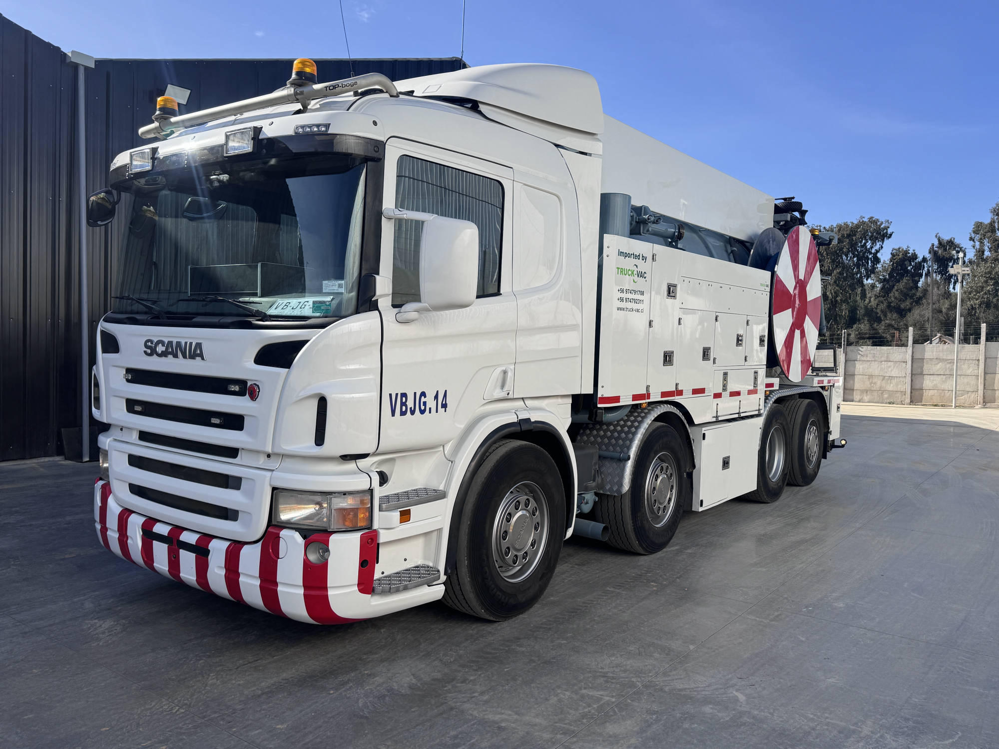 Scania P420 8x2 Estanque Acero Inoxidable