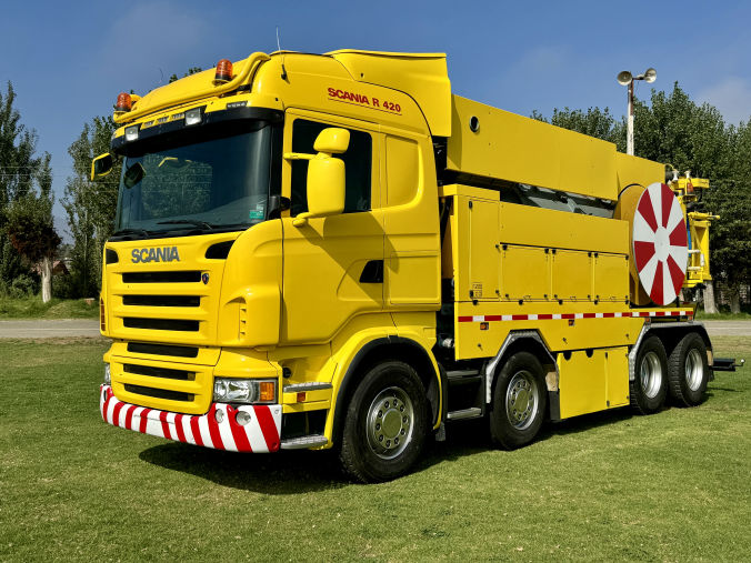 Camión Limpia Fosas/Hidrojet - Marca: Scania - Modelo: R420 8x4 13m3 