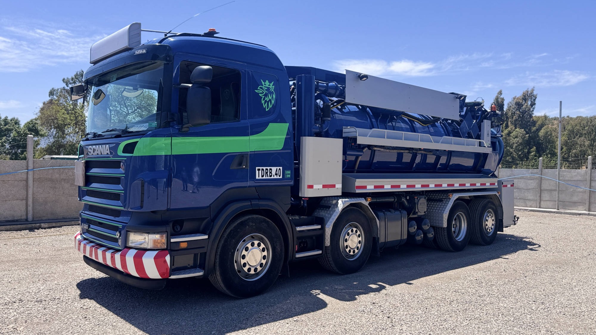 Camión Limpia Fosas/Hidrojet - Marca: Scania - Modelo: R420 8X2 14m3