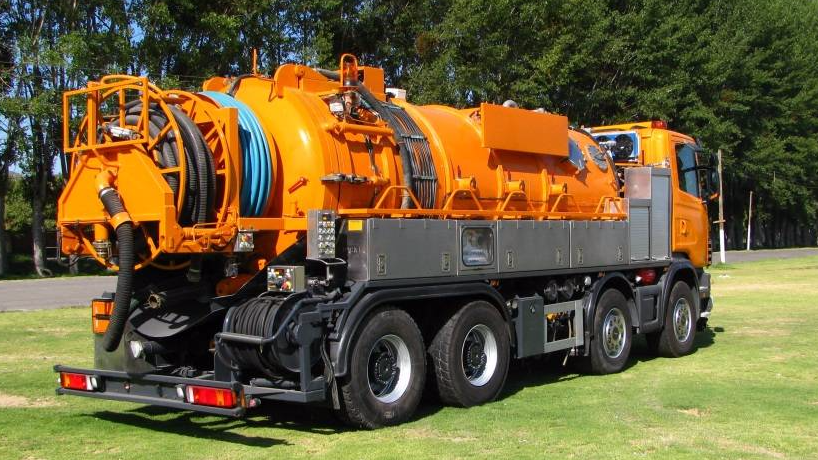 Camión Limpia Fosas/Hidrojet - Marca: Scania - Modelo:  R124 – 420 8×4