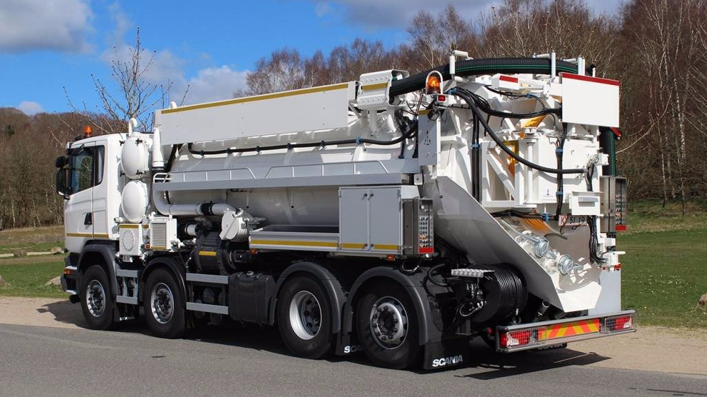 Camión Limpia Fosas/Hidrojet - Marca: Scania - Modelo: R450 DE 4 EJES