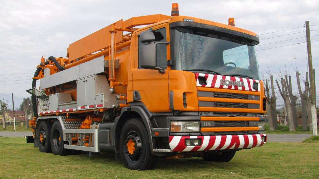 Camión Limpia Fosas/Hidrojet - Marca: Scania - Modelo: P114-340 6×2